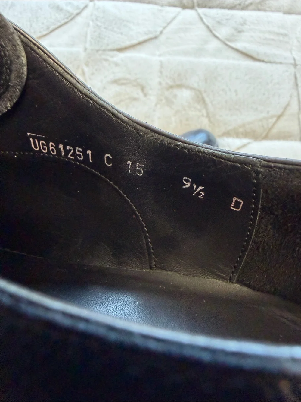 $895 Salvatore Ferragamo Classic Black Navy Blue Cap-Toe Oxford Dress Shoes 9.5